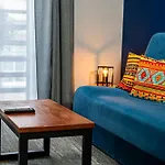 Apartahotel Kaktus Chill & Sleeping - 50 M Od Rynku 3*