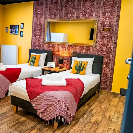 شقة فندقية Kaktus Chill & Sleeping - 50 M Od Rynku