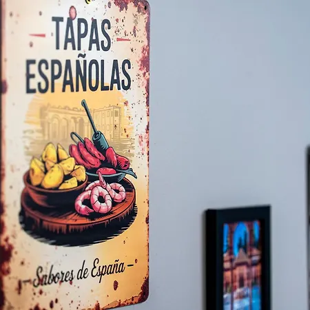 Kaktus Chill&sleeping - 50 M Od Rynku Aparthotel 3*