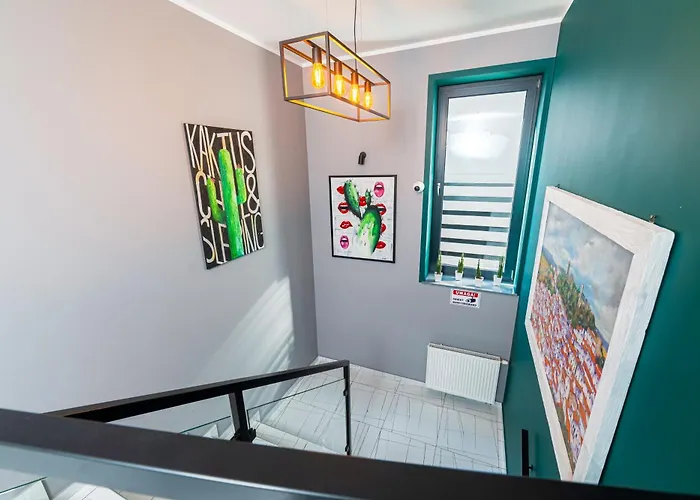 Kaktus Chill & Sleeping - 50 M Od Rynku شقة فندقية 3*